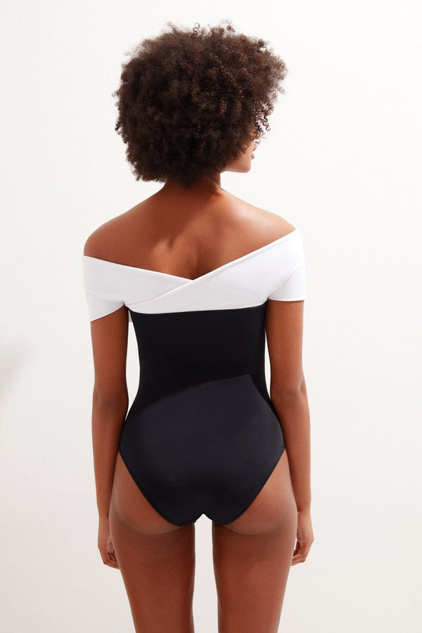 Zenia B&W - OYE Swimwear